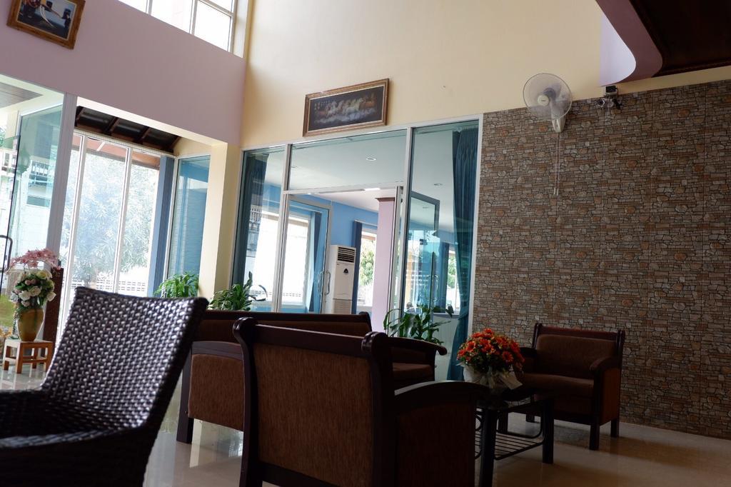 Na Chaidej Hotel Σούρατ Τανί Εξωτερικό φωτογραφία