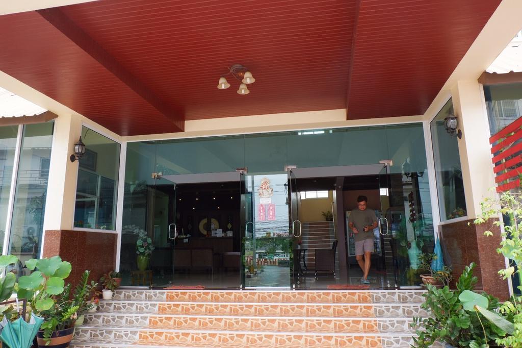 Na Chaidej Hotel Σούρατ Τανί Εξωτερικό φωτογραφία